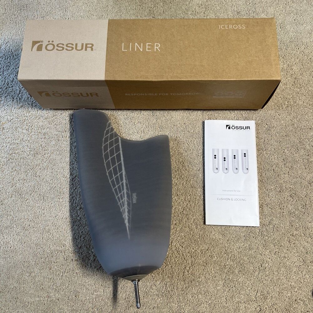 Össur Relax Transfemoral Locking Liner Size 39 M895739 w locking pin/adapter